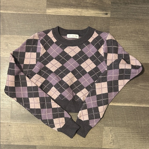 Active USA Sweaters - Active USA Purple and Pink Argyle Crop Sweater